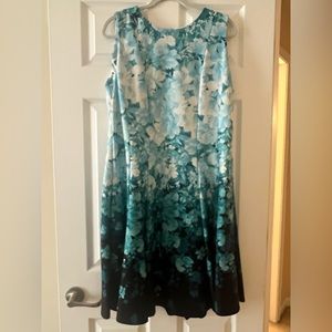 Beautiful Gabby Skye dress